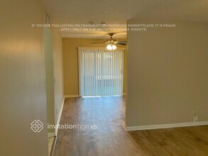 305 Spring Creek Ave in Brandon, FL - Building Photo - Building Photo