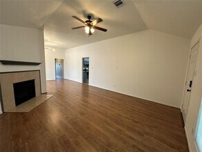 4918 Fair Oak Dale Ln in Humble, TX - Building Photo - Building Photo