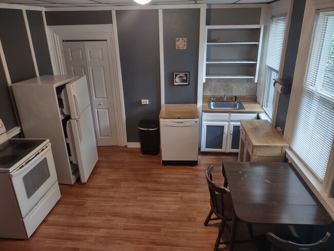 2719 Larkins Way, Unit Apartment 2