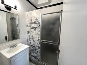Hotel Alexandria in Los Angeles, CA - Building Photo - Building Photo
