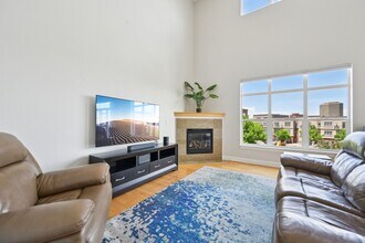 5677 S Park Pl in Greenwood Village, CO - Building Photo - Building Photo