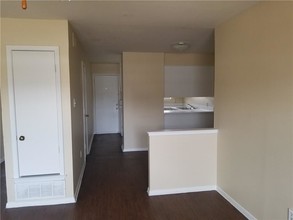 305 Lampe St-Unit -B in Arlington, TX - Building Photo - Building Photo