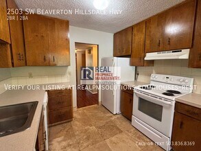 2503 SW Beaverton Hillsdale Hwy in Portland, OR - Building Photo - Building Photo