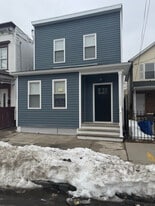 445 S 17th St, Unit 1 in Newark, NJ - Building Photo