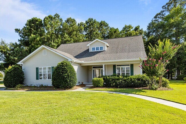 212 Carefree Ln in Morehead City, NC - Building Photo - Building Photo