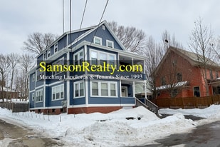 104 Carrington Ave, Unit 1 in Providence, RI - Building Photo