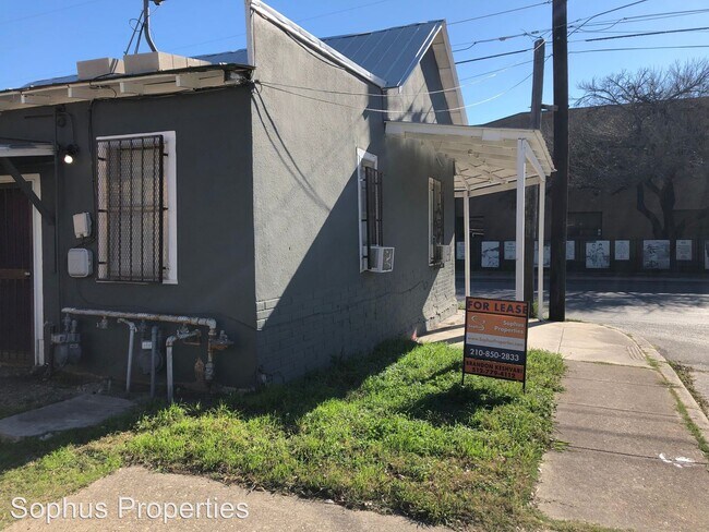 1117 Guadalupe St in San Antonio, TX - Building Photo - Building Photo