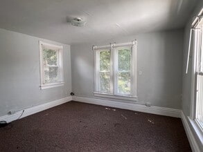 500 N Institute Pl in Peoria, IL - Building Photo - Building Photo