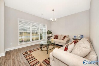 114 Burdine St in New Market, AL - Building Photo - Building Photo