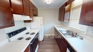 113 Hipps Ave in Simpsonville, SC - Building Photo - Building Photo