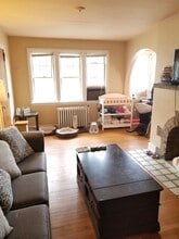 6532 Wilkins Ave in Pittsburgh, PA - Foto de edificio - Building Photo