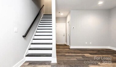 1134 E 36th St in Charlotte, NC - Building Photo - Building Photo