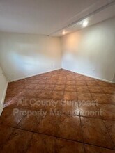 2621 40th Ave N in St. Petersburg, FL - Building Photo - Building Photo