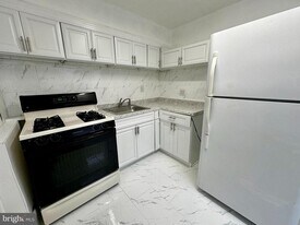 3236 Guilford St in Philadelphia, PA - Building Photo