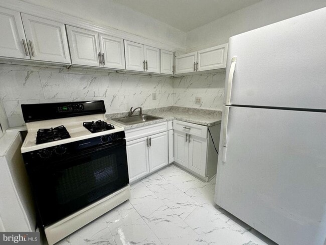 property at 3236 Guilford St