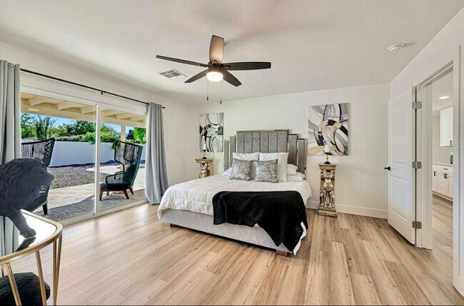 8117 E Osborn Rd in Scottsdale, AZ - Building Photo - Building Photo