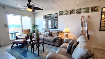 101 Gulf Blvd, Unit SI ID1255571P in South Padre Island, TX - Building Photo