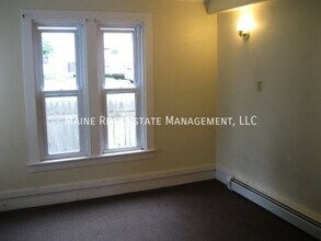 391 Buck St in Bangor, ME - Building Photo - Building Photo