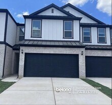 2725 Woodall Dr in Cedar Park, TX - Building Photo