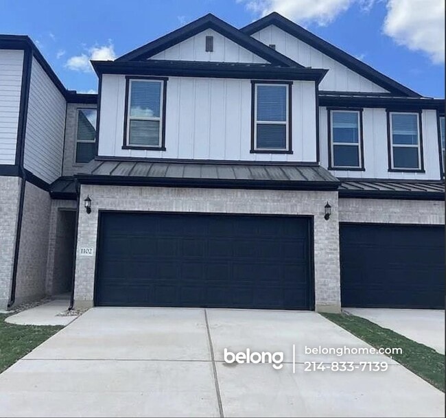 property at 2725 Woodall Dr