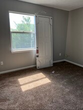 4920 Drayton Rd in Hilliard, OH - Foto de edificio - Building Photo