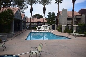 5006 S Rainbow Blvd in Las Vegas, NV - Building Photo - Building Photo