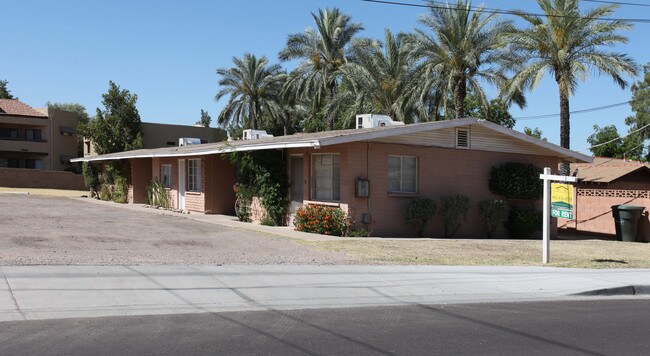 5107-5109 E Oak St in Phoenix, AZ - Building Photo - Building Photo