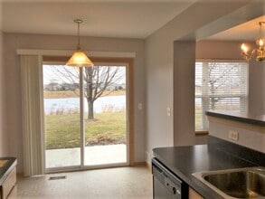 1836 Waverly Way in Montgomery, IL - Building Photo - Building Photo