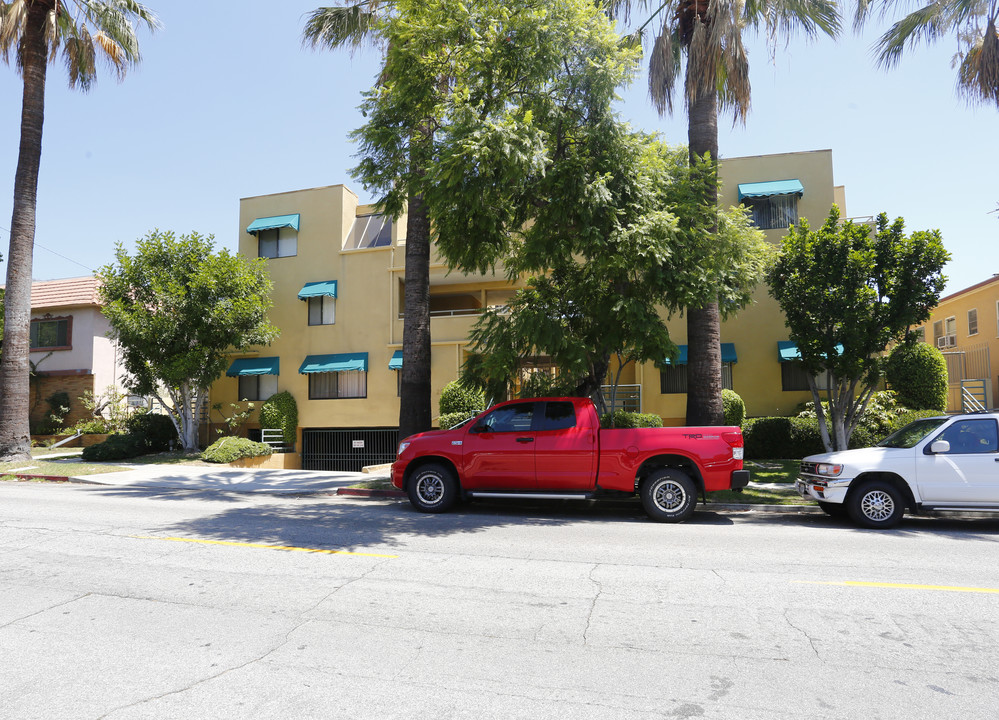 Louise Apartments in Glendale, CA - Foto de edificio