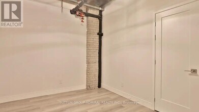 34 Noble St in Toronto, ON - Building Photo - Building Photo