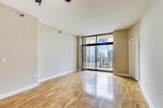 1322 S Prairie Ave in Chicago, IL - Building Photo - Building Photo