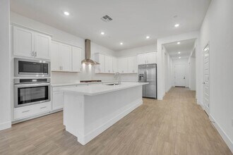 12705 Parakeet Wy in Rancho Cordova, CA - Building Photo - Building Photo