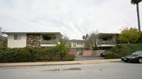 1308 Palos Verdes Dr in San Mateo, CA - Foto de edificio - Building Photo