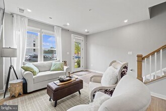 5660 Little Branch Run in Hyattsville, MD - Building Photo - Building Photo