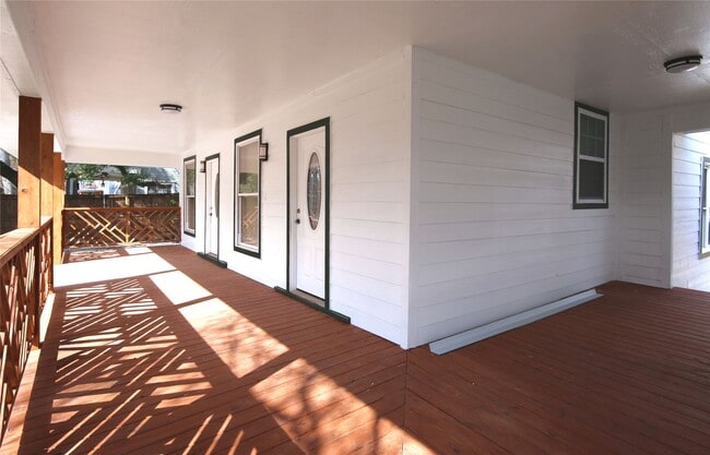 property at 4445 Rusk St