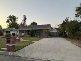 85 W Lemon Ave in Arcadia, CA - Building Photo