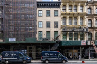 680 Broadway in New York, NY - Foto de edificio - Building Photo
