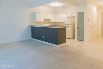 5972 Rocky Mt Dr in Jacksonville, FL - Foto de edificio - Building Photo