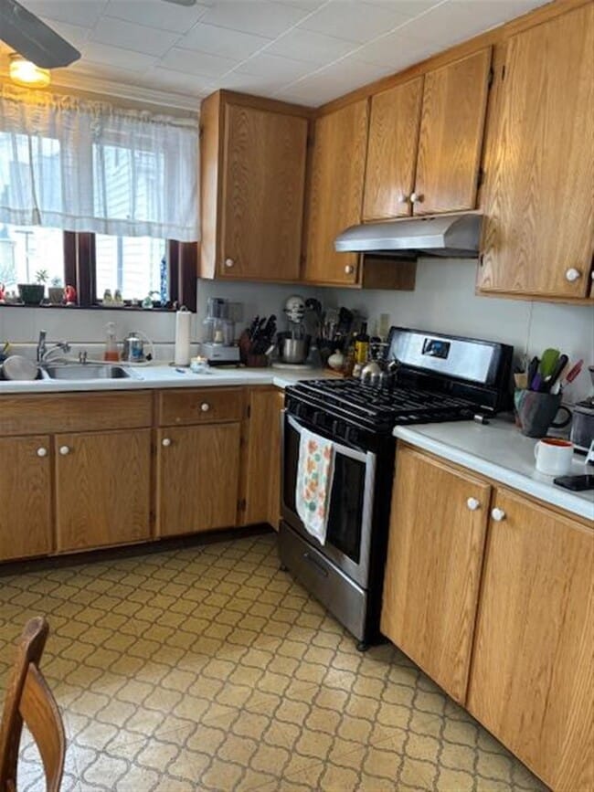 property at 15 Virginia St