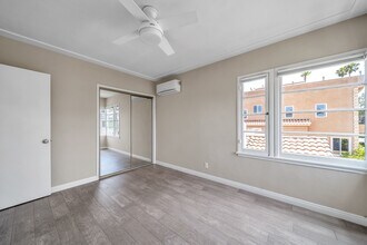 1546 S Holt Ave, Unit 1546 S. Holt in Los Angeles, CA - Building Photo - Building Photo