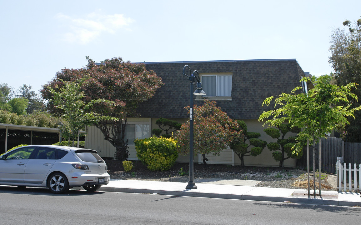 Central Avenue Apartments in Fremont, CA - Building Photo