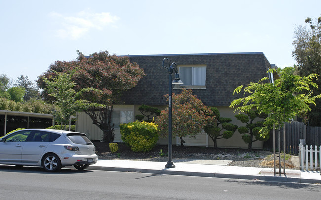 Central Avenue Apartments