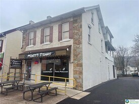 332 Main St in Emmaus, PA - Building Photo