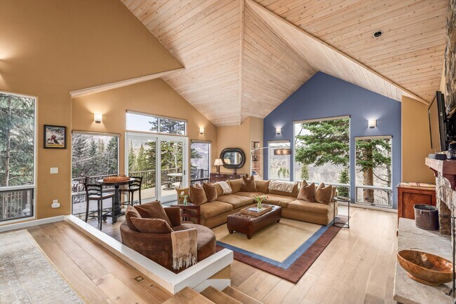 18 Edgewood Ln in Snowmass Village, CO - Building Photo - Building Photo