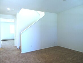 29157 Sunforest in Lake Elsinore, CA - Building Photo - Building Photo