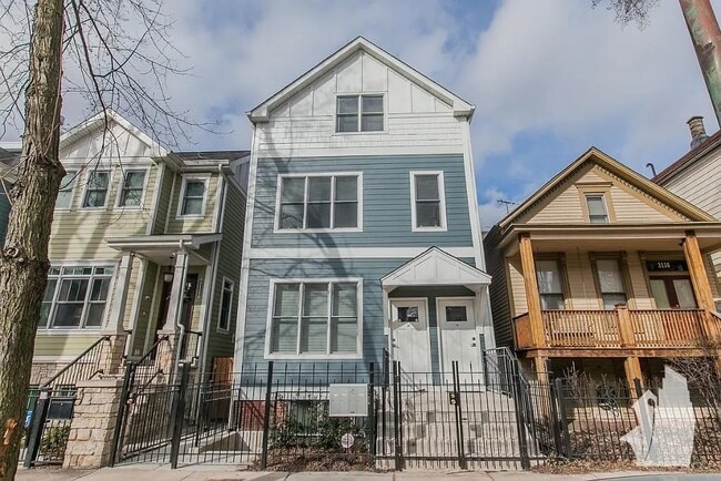 property at 3114 N Southport Ave