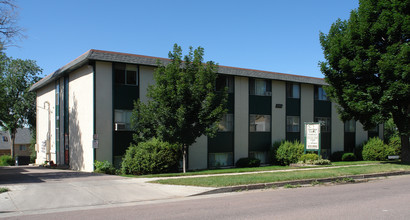 Uintah Park Apartments in Colorado Springs, CO - Building Photo - Building Photo