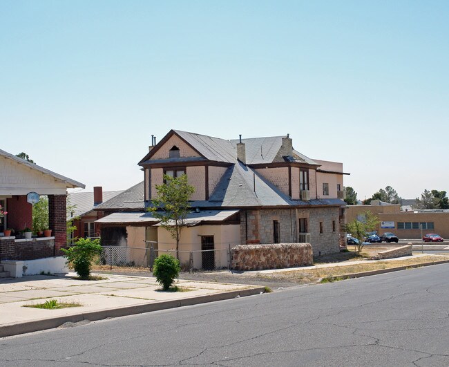 901 E Nevada Ave in El Paso, TX - Building Photo - Building Photo