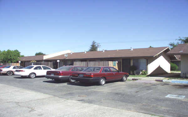 Alta Redwood Apartments in Sacramento, CA - Foto de edificio - Building Photo