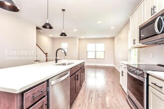 208 Thompson Park Dr in Nashville, TN - Building Photo - Building Photo